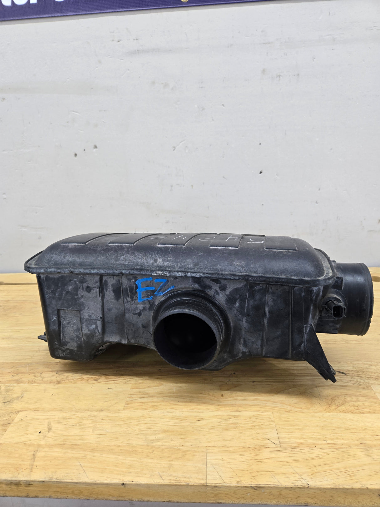 2004-2018 Dodge Ram 1500 2500 3500 Air Intake Box Cleaner