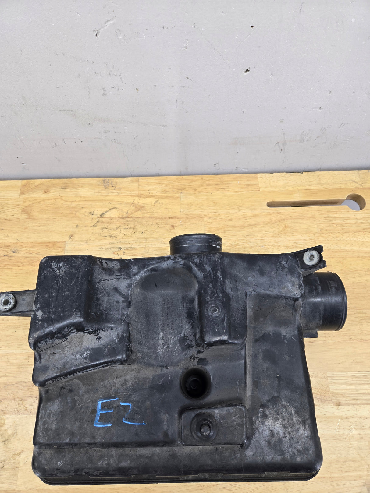 2004-2018 Dodge Ram 1500 2500 3500 Air Intake Box Cleaner