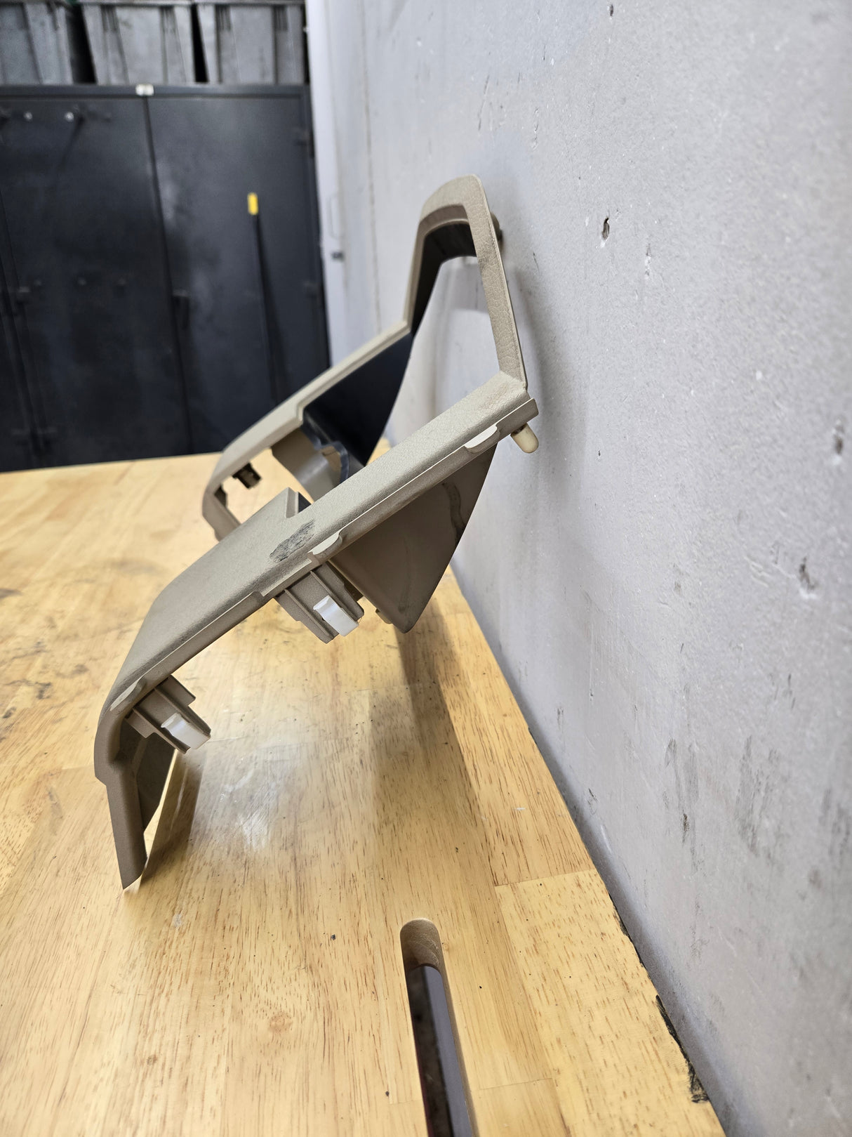 2008-2010 Ford F250 F350 F450 F550 Super Duty Instrument Gauge Cluster Bezel Trim