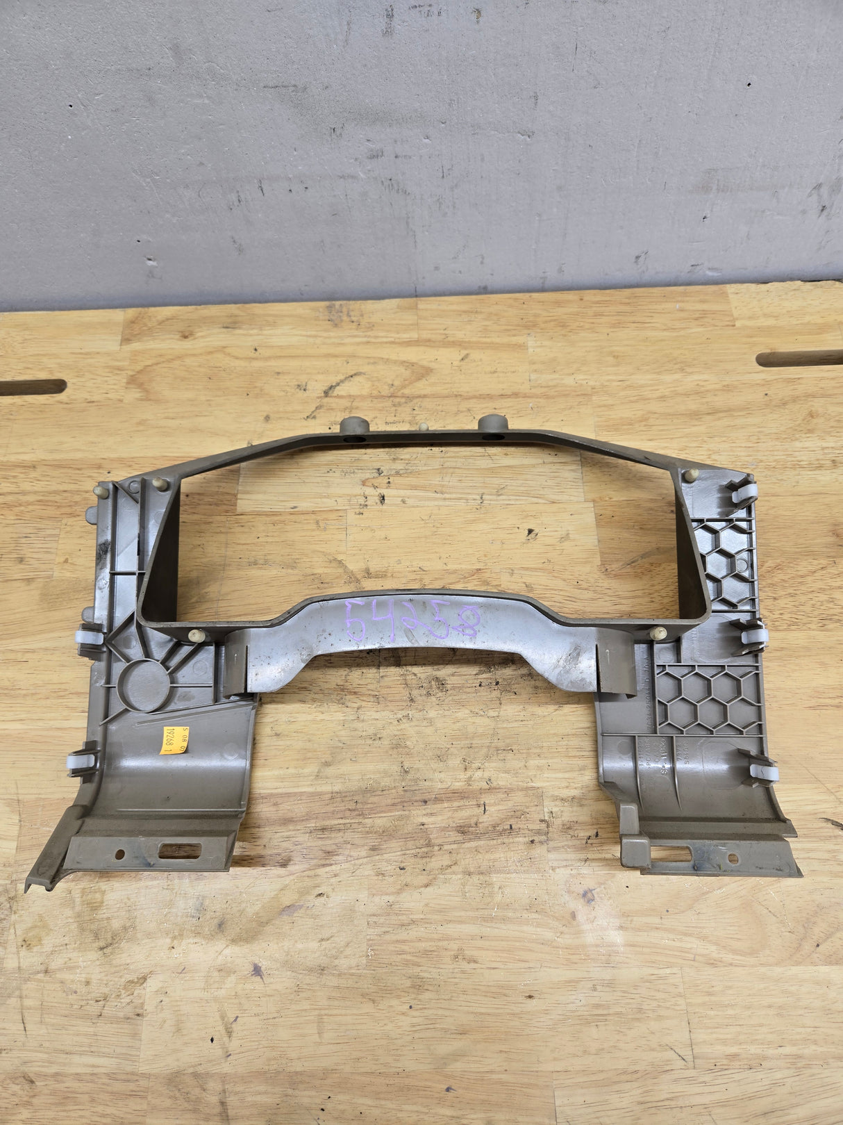 2008-2010 Ford F250 F350 F450 F550 Super Duty Instrument Gauge Cluster Bezel Trim