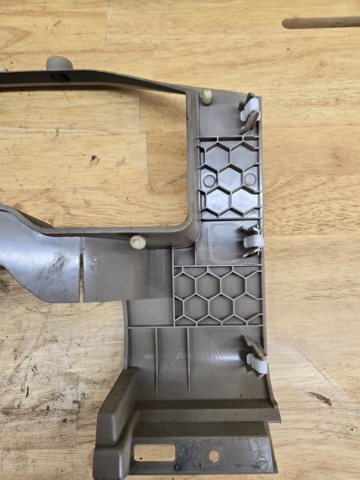 2008-2010 Ford F250 F350 F450 F550 Super Duty Instrument Gauge Cluster Bezel Trim