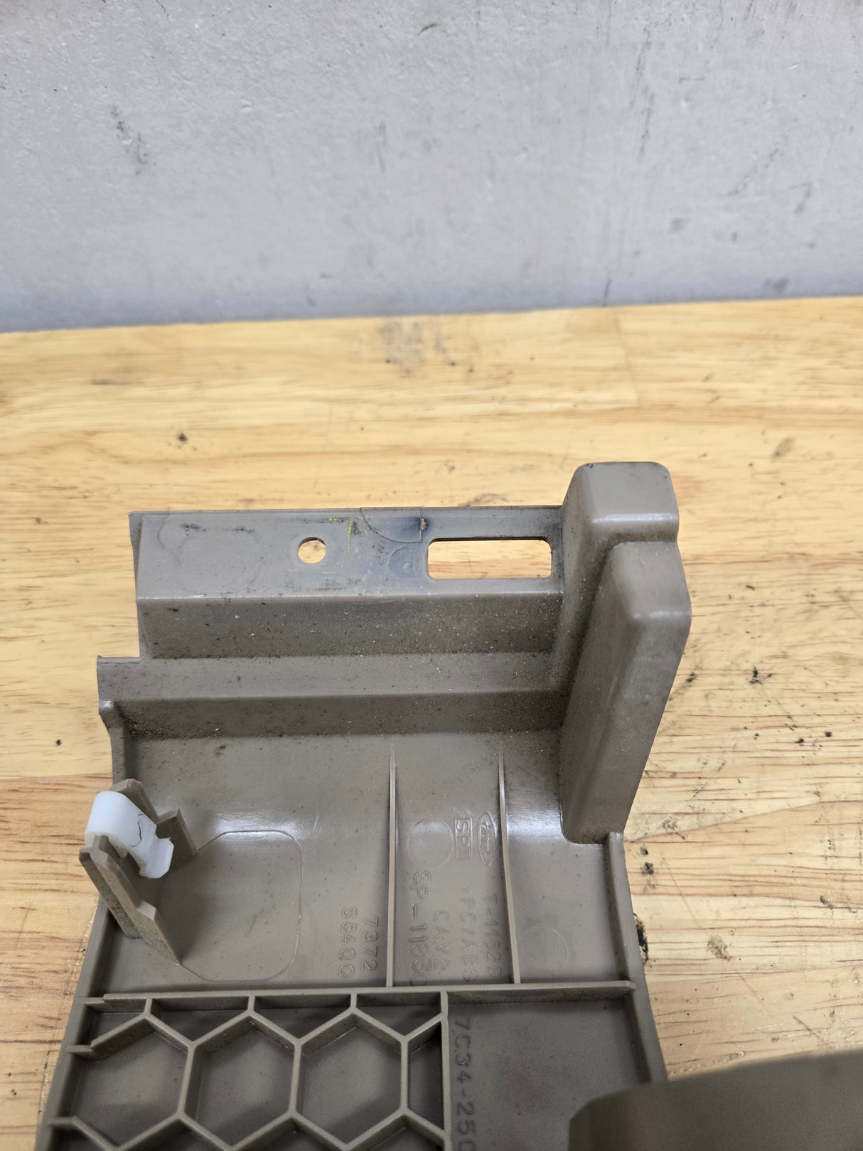 2008-2010 Ford F250 F350 F450 F550 Super Duty Instrument Gauge Cluster Bezel Trim