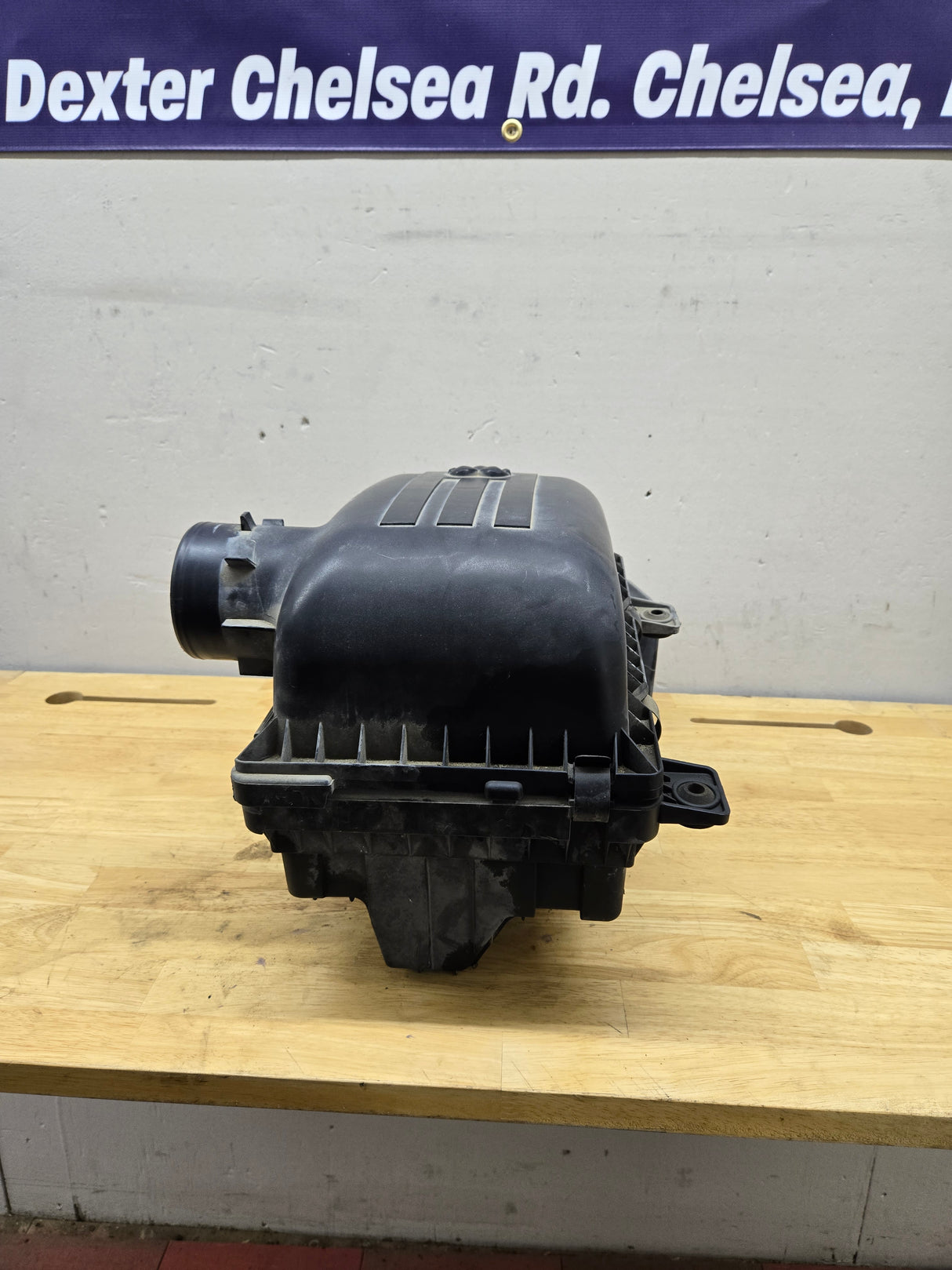 2004-2018 Dodge Ram 1500 2500 3500 Air Intake Box Cleaner