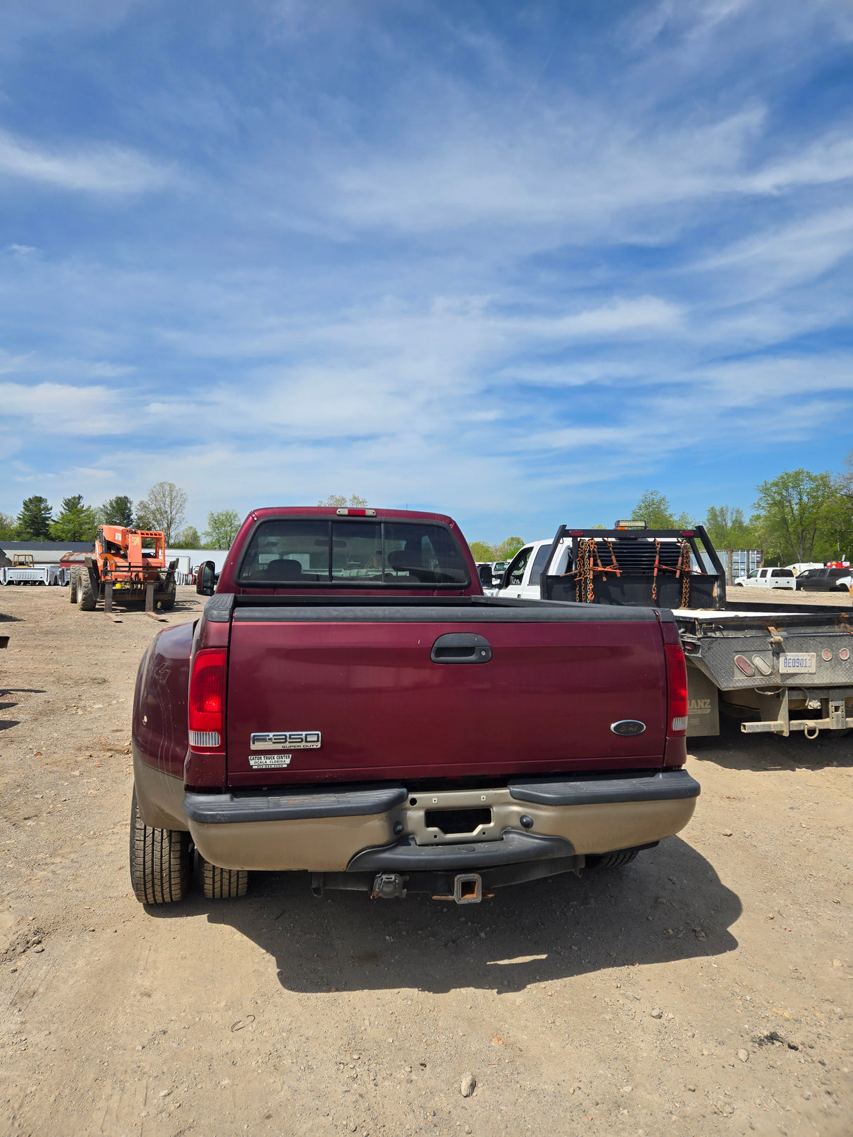 2006 Ford F-350 Dually Super Duty 6.0L Power Stroke - FULL PART OUT