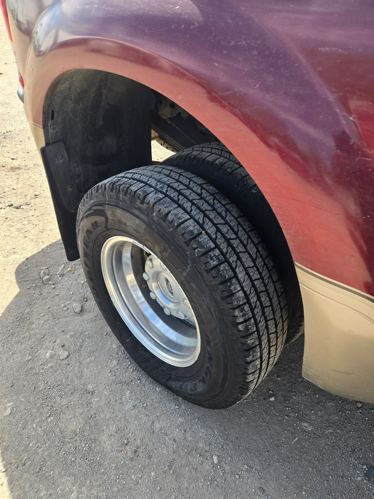 2006 Ford F-350 Dually Super Duty 6.0L Power Stroke - FULL PART OUT