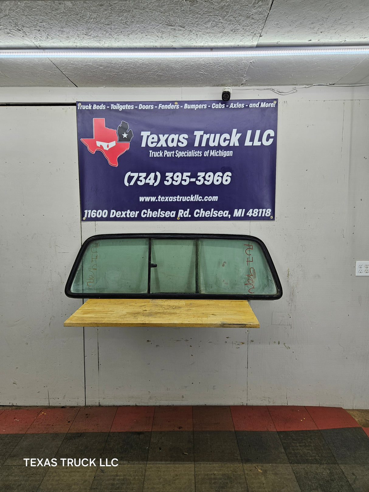 1999-2007 Ford Super Duty Sliding Rear Window F250 F350 F450 F550