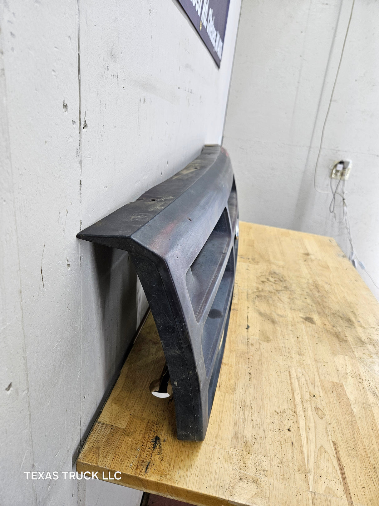 1992-1997 Ford F150 F250 F350 F450 F550 Grill