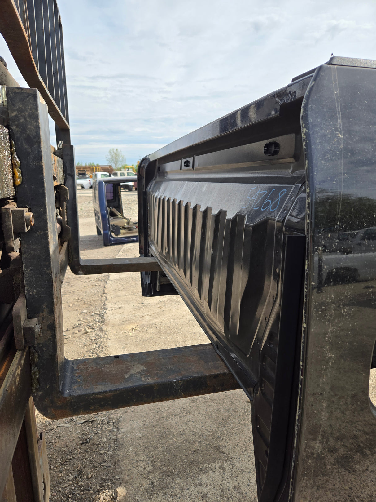 2019-2025 Chevrolet Silverado 2500 3500 HD 6' 6" Short Truck Bed