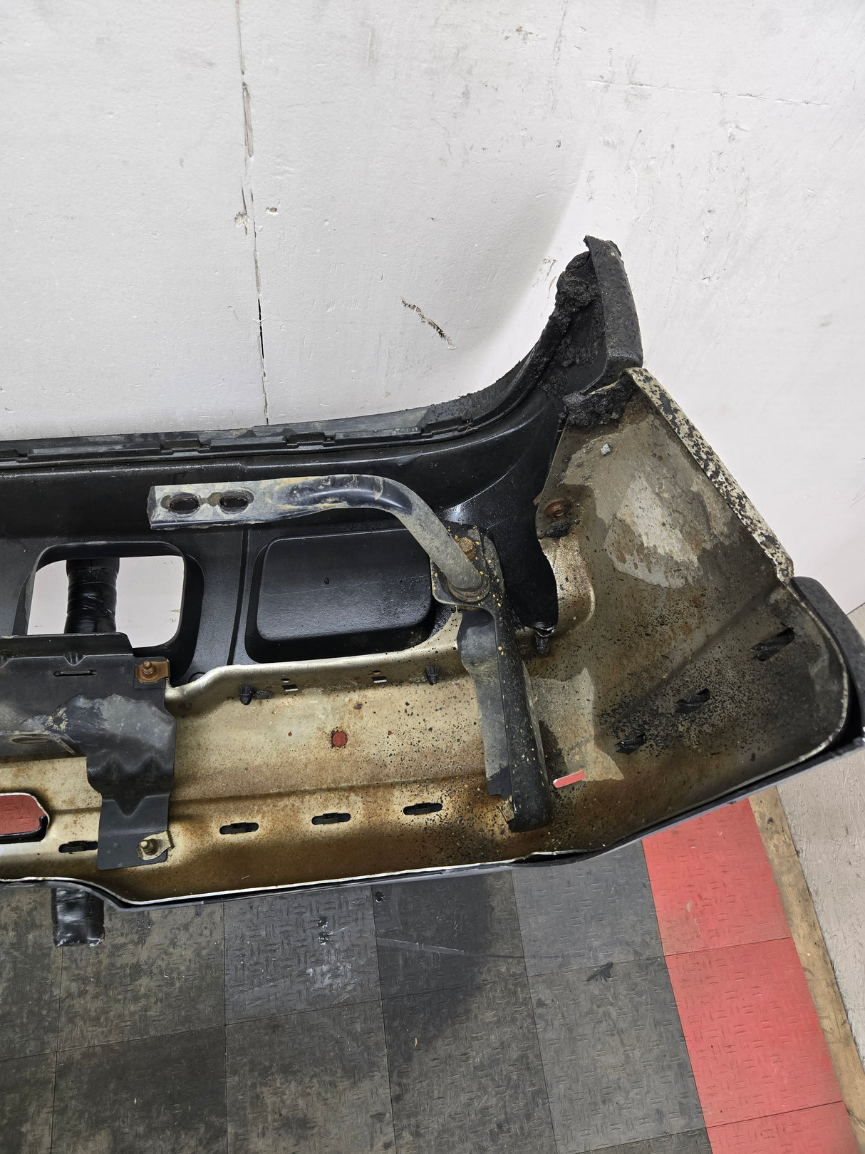 2003-2007 Chevrolet Silverado 1500 'Cateye' Front Bumper