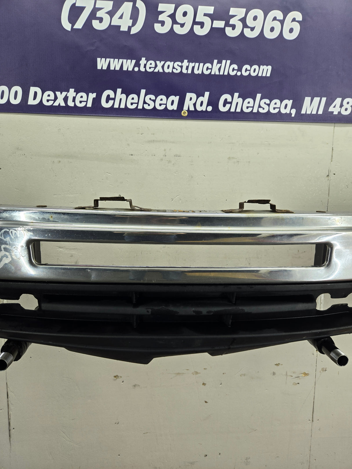 2007-2010 GMC Sierra 2500 3500 HD Front Bumper
