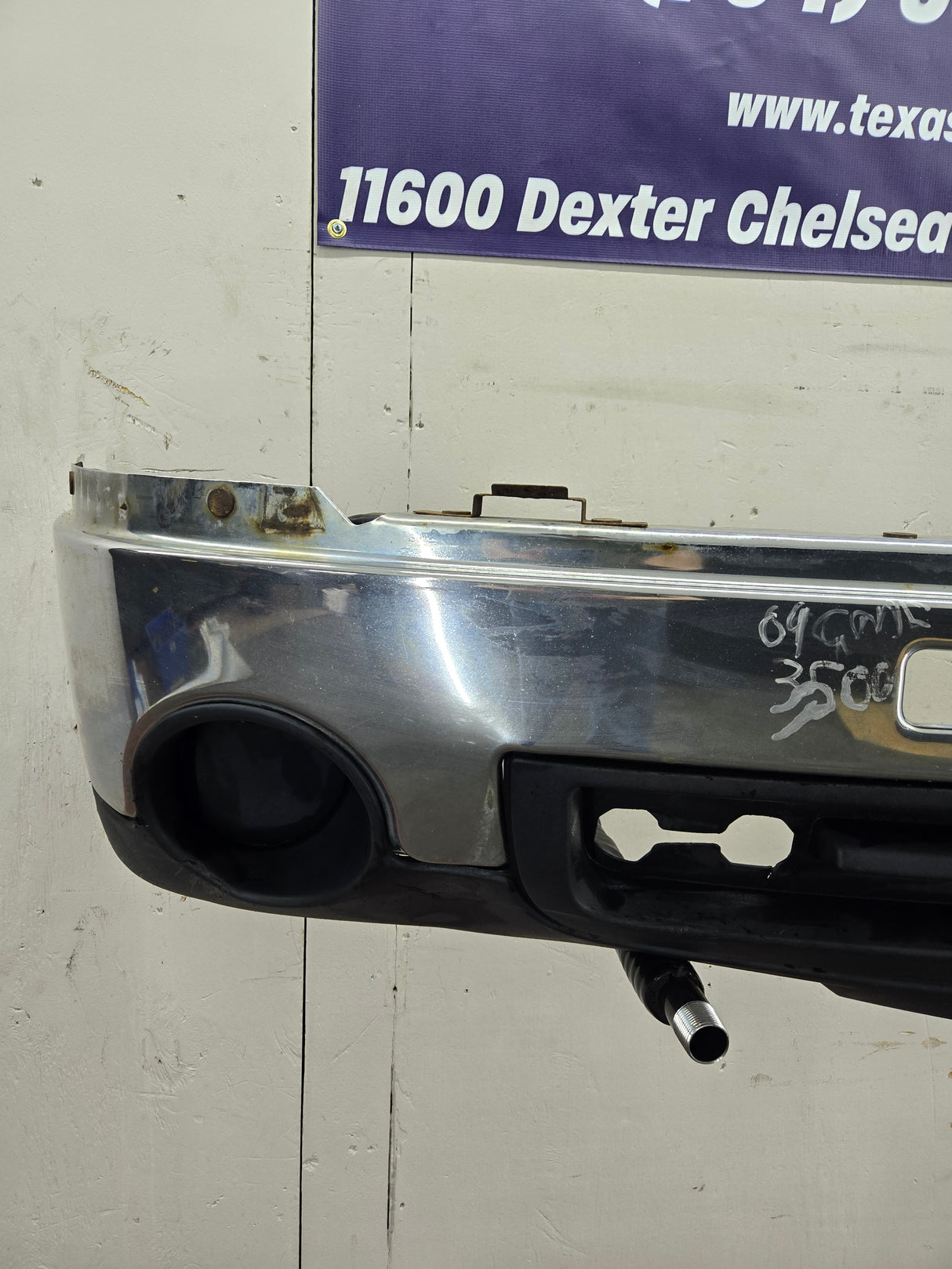 2007-2010 GMC Sierra 2500 3500 HD Front Bumper