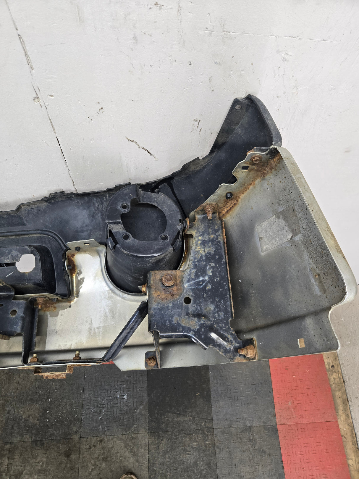 2007-2010 GMC Sierra 2500 3500 HD Front Bumper