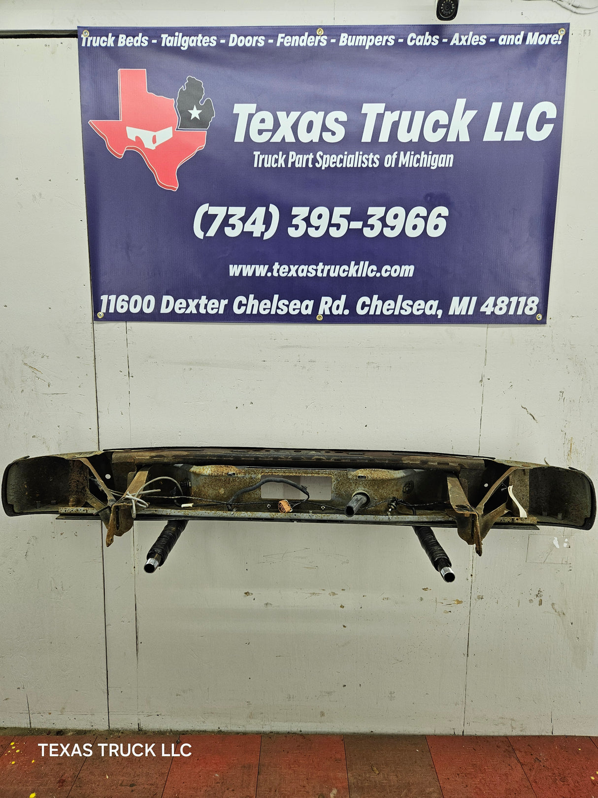 1999-2007 Chevrolet Silverado / GMC Sierra 1500 Rear Bumper