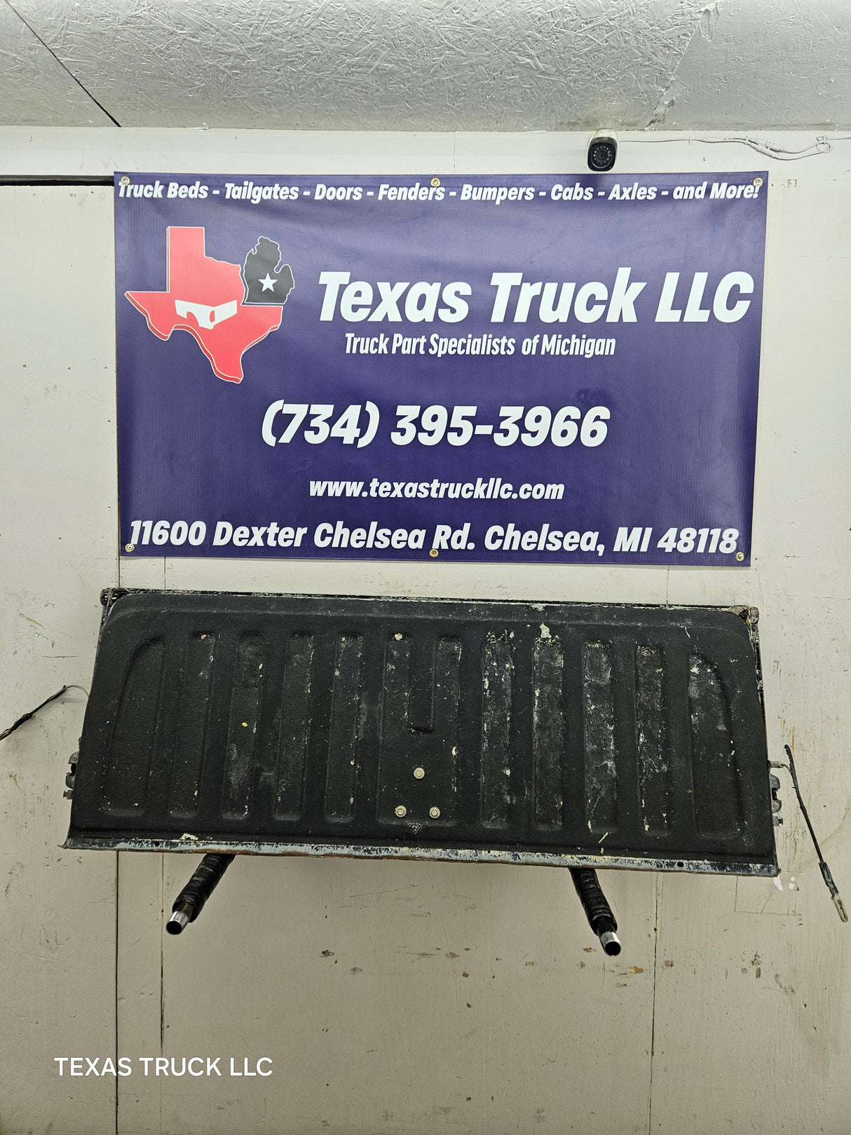 2007-2013 Chevrolet Silverado / GMC Sierra Tailgate 1500 2500 3500 HD