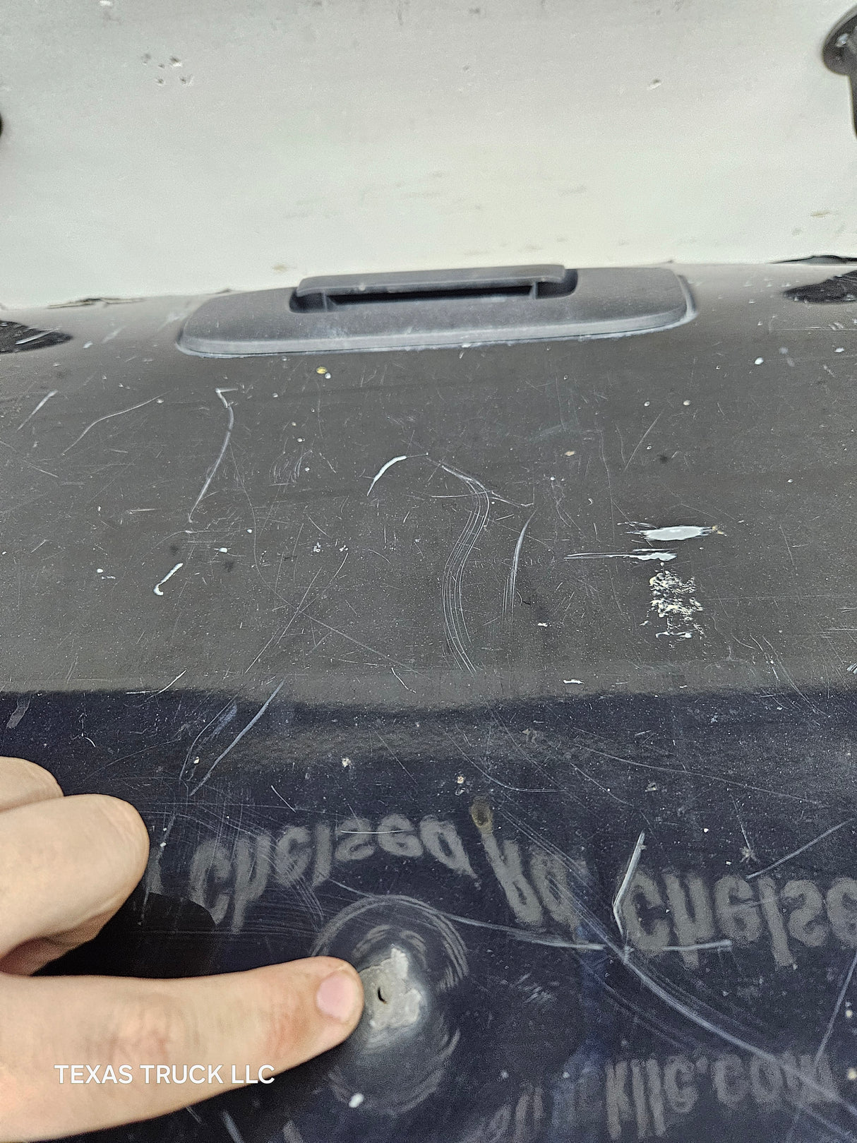 2007-2013 Chevrolet Silverado / GMC Sierra Tailgate 1500 2500 3500 HD