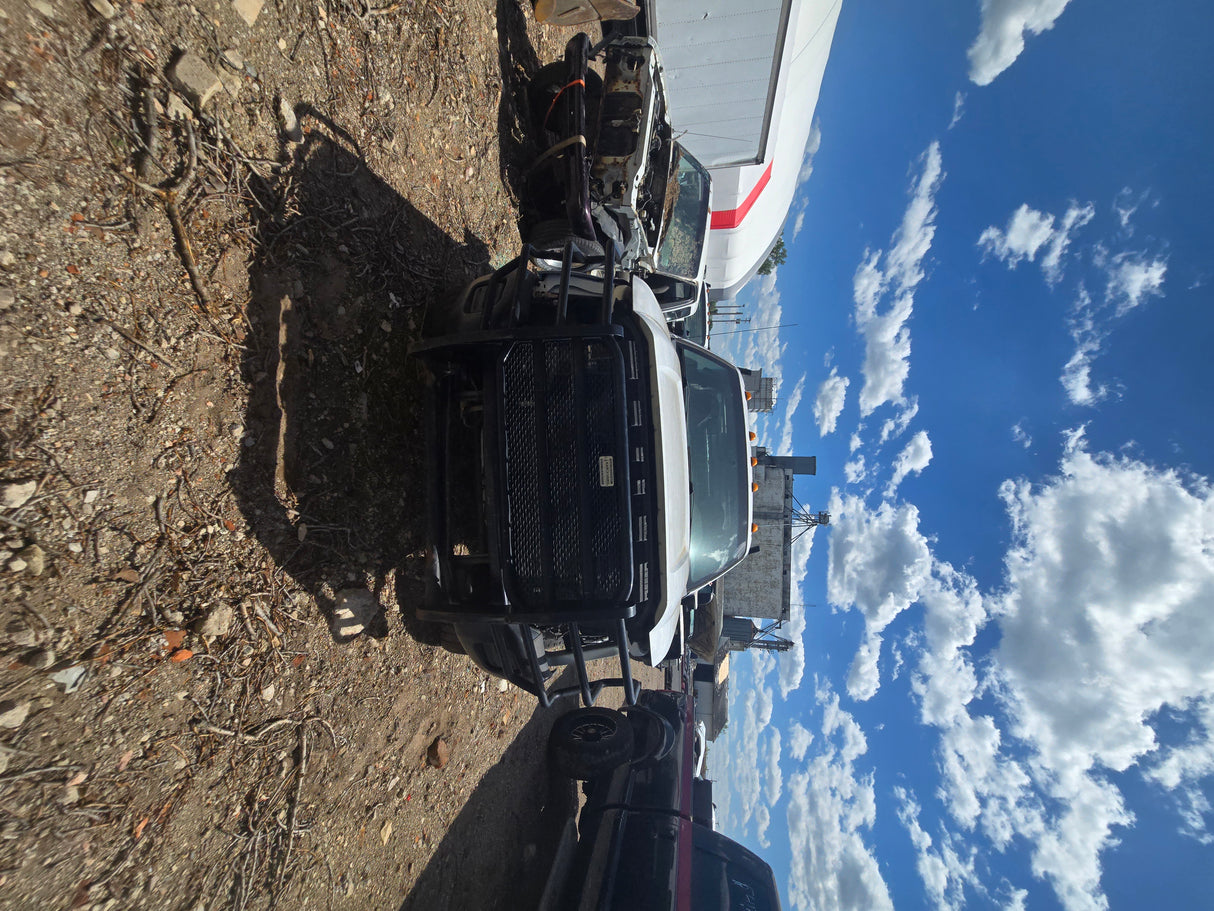 2011 Ford F-350 Super Duty 6.7L Power Stroke 4x4 Dual Rear Wheel - FULL PART OUT