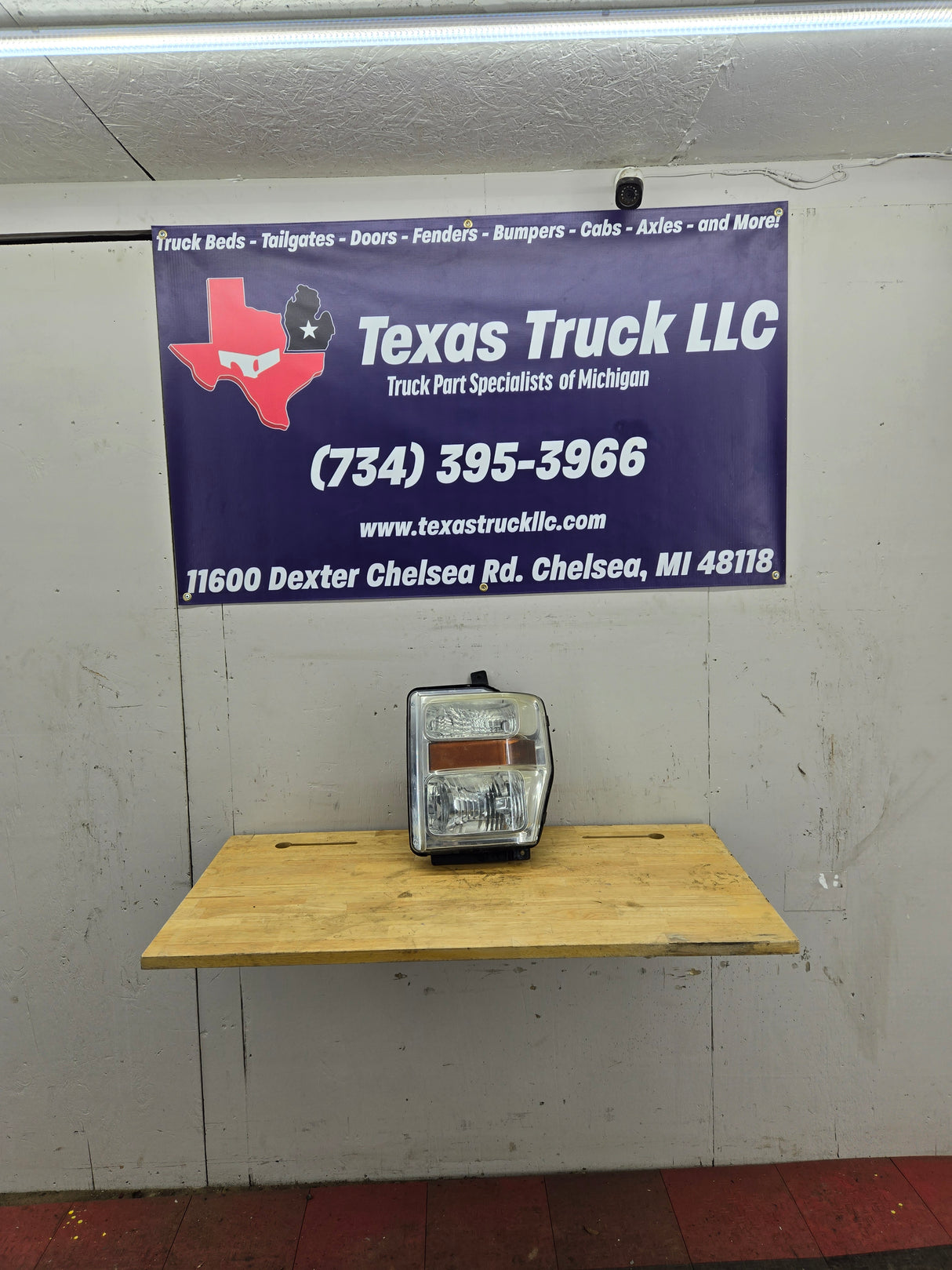 2008-2010 Ford Super Duty F250 F350 F450 F550 LH Driver Side Composite Head Light 44ZH-1849B 8C24-13006-A