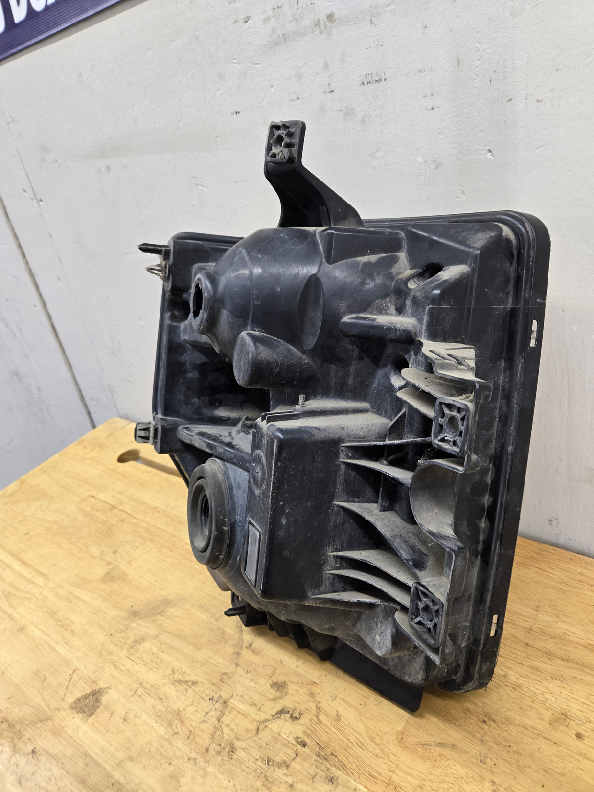 2008-2010 Ford Super Duty F250 F350 F450 F550 LH Driver Side Composite Head Light 44ZH-1849B 8C24-13006-A