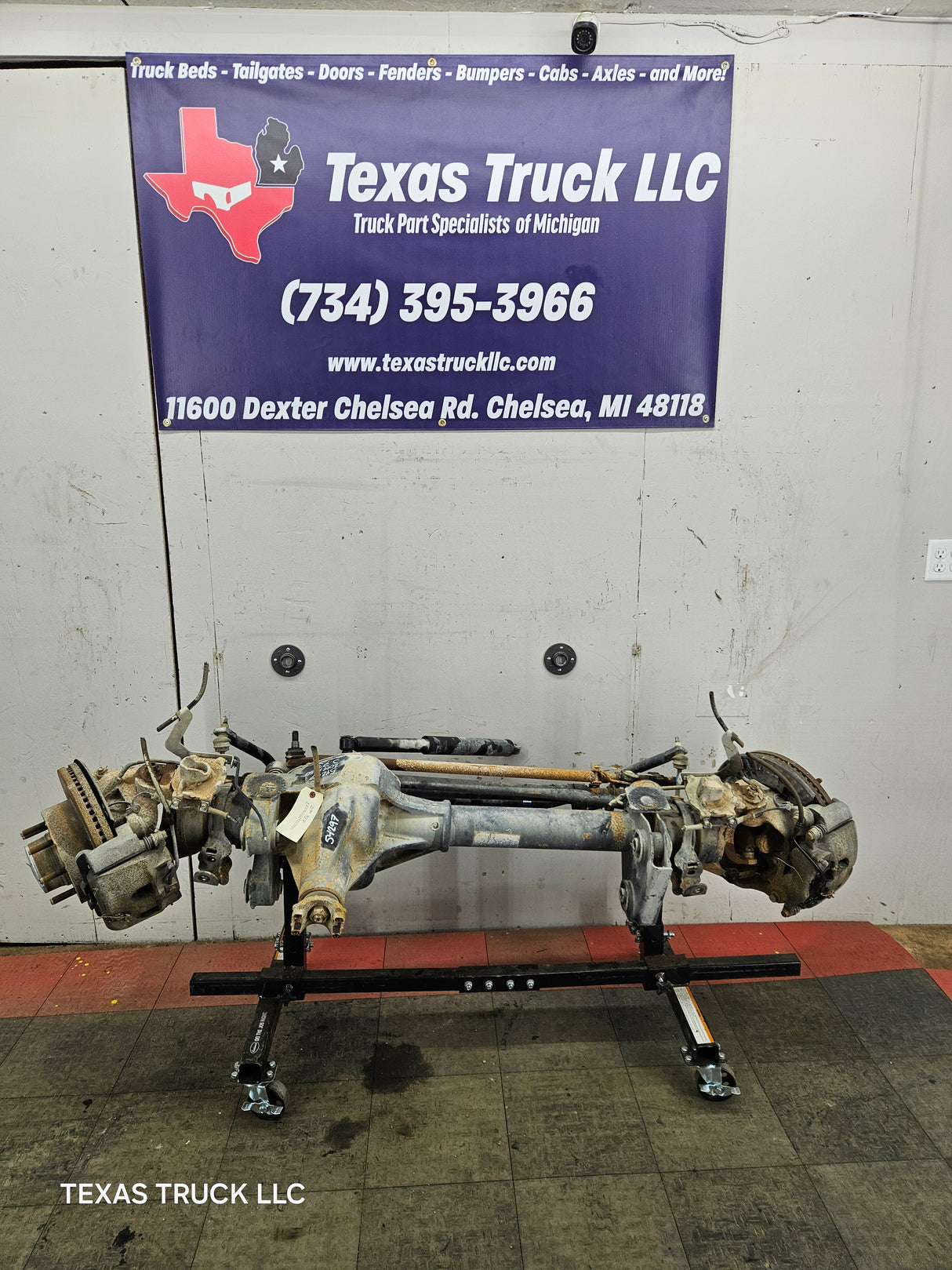 2013-2016 Ford Super Duty F250 F350 FRONT Axle 3.73 Gear Ratio 88k miles
