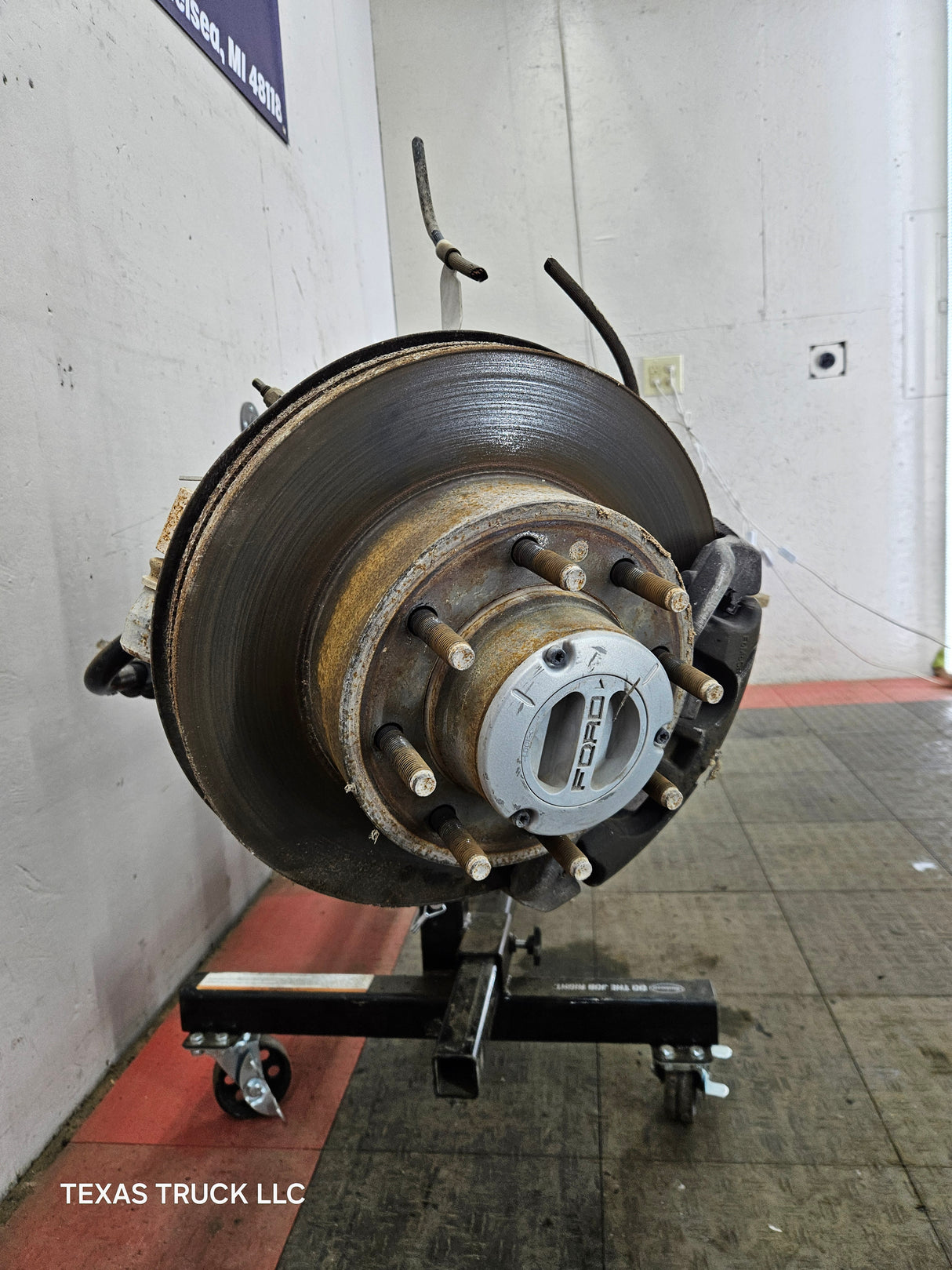 2013-2016 Ford Super Duty F250 F350 FRONT Axle 3.73 Gear Ratio 88k miles