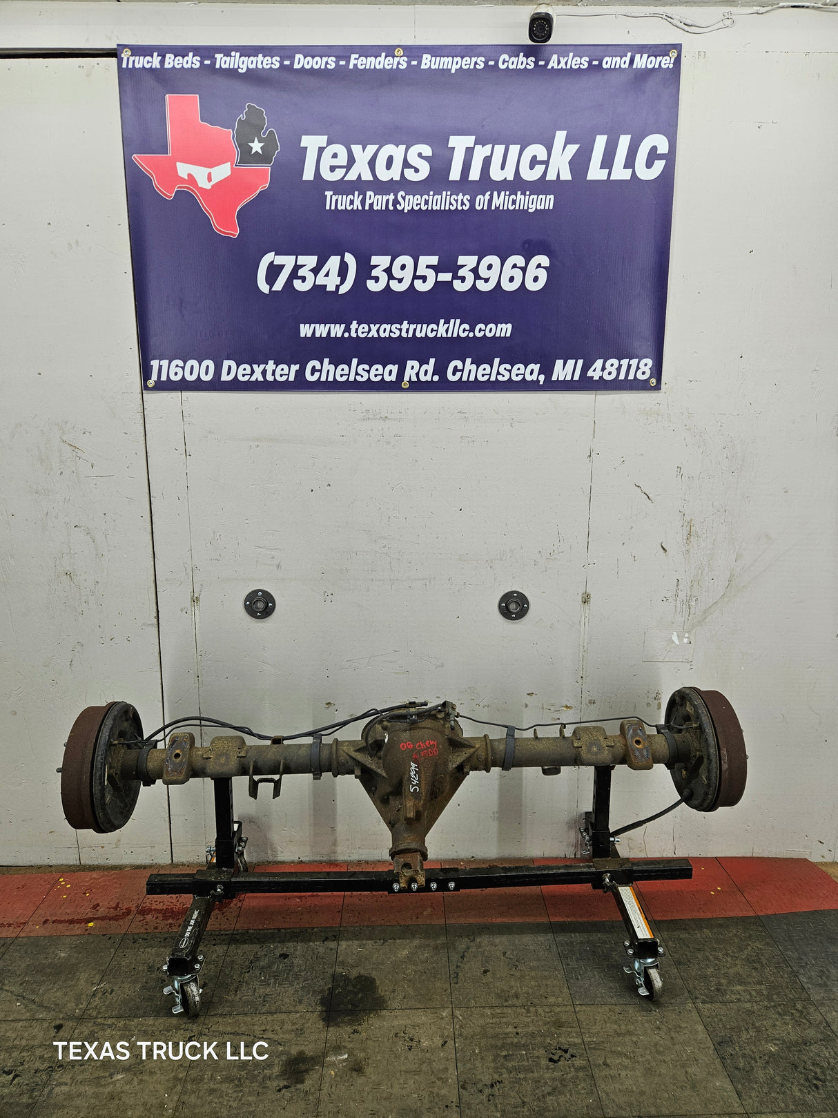 2005-2007 Chevrolet Silverado GMC Sierra 1500 3.23 Rear Axle