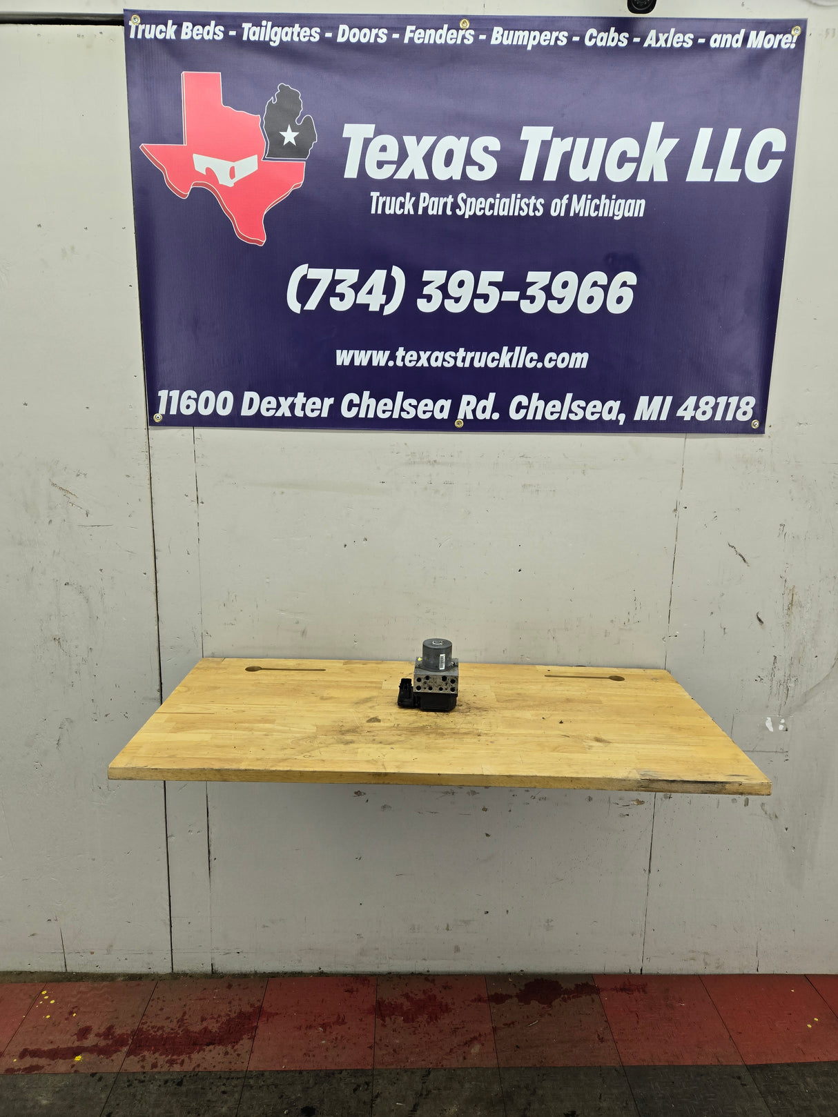 2014-2016 Ford Super Duty F250 F350 ABS Pump Module Control Assembly EC34-2C405-CB