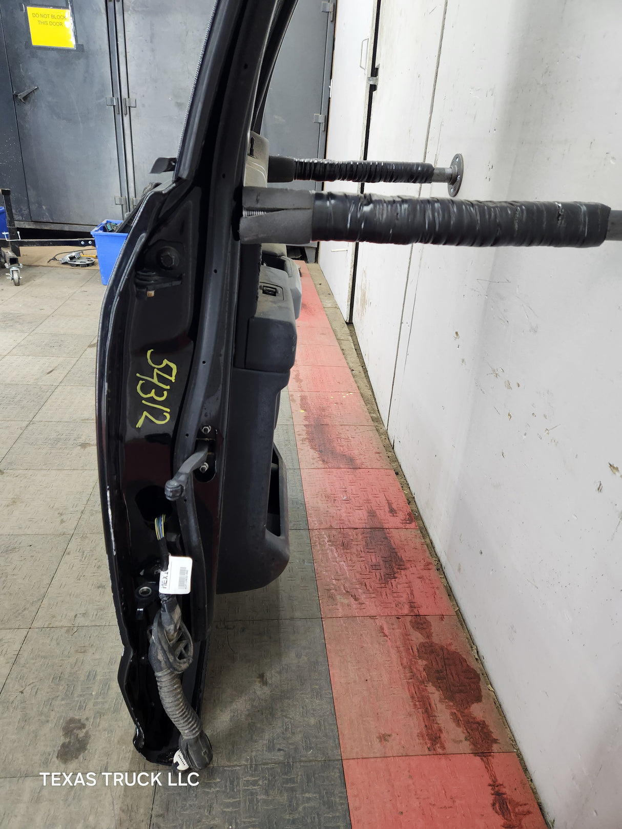 2015-2022 Ford F150 / Super Duty Passenger Rear Door RH F250 F350 F450 F550