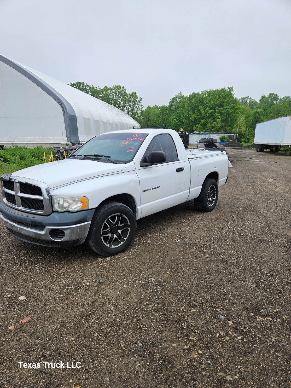 2005 Dodge Ram 1500 Regular Cab - FULL PART OUT