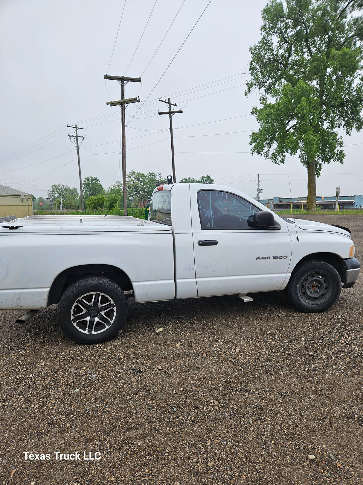 2005 Dodge Ram 1500 Regular Cab - FULL PART OUT