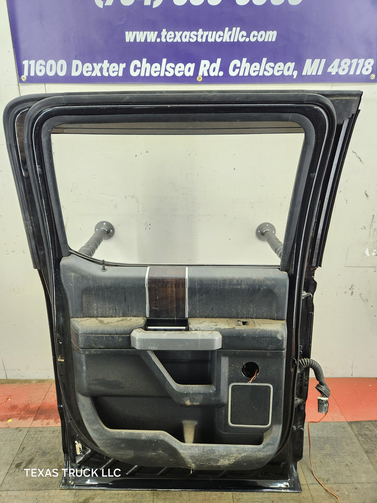 2015-2022 Ford F150 / Super Duty Driver Rear Door LH F250 F350 F450 F550