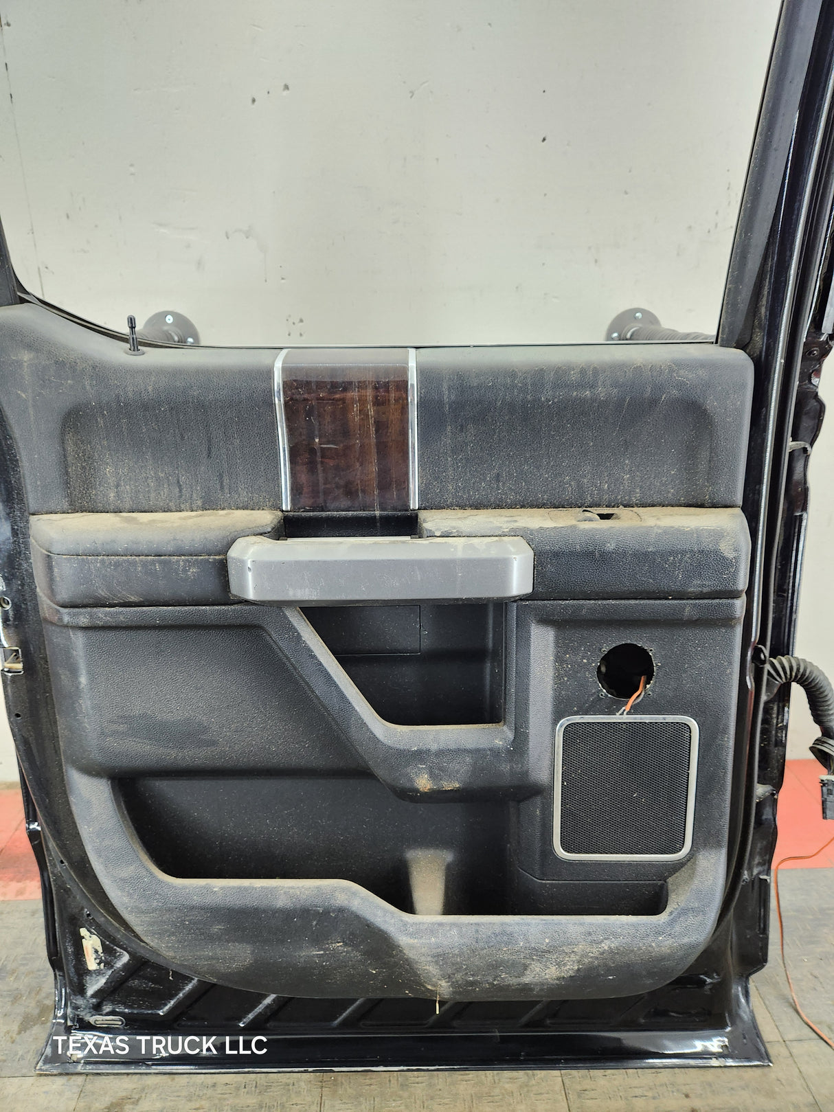 2015-2022 Ford F150 / Super Duty Driver Rear Door LH F250 F350 F450 F550