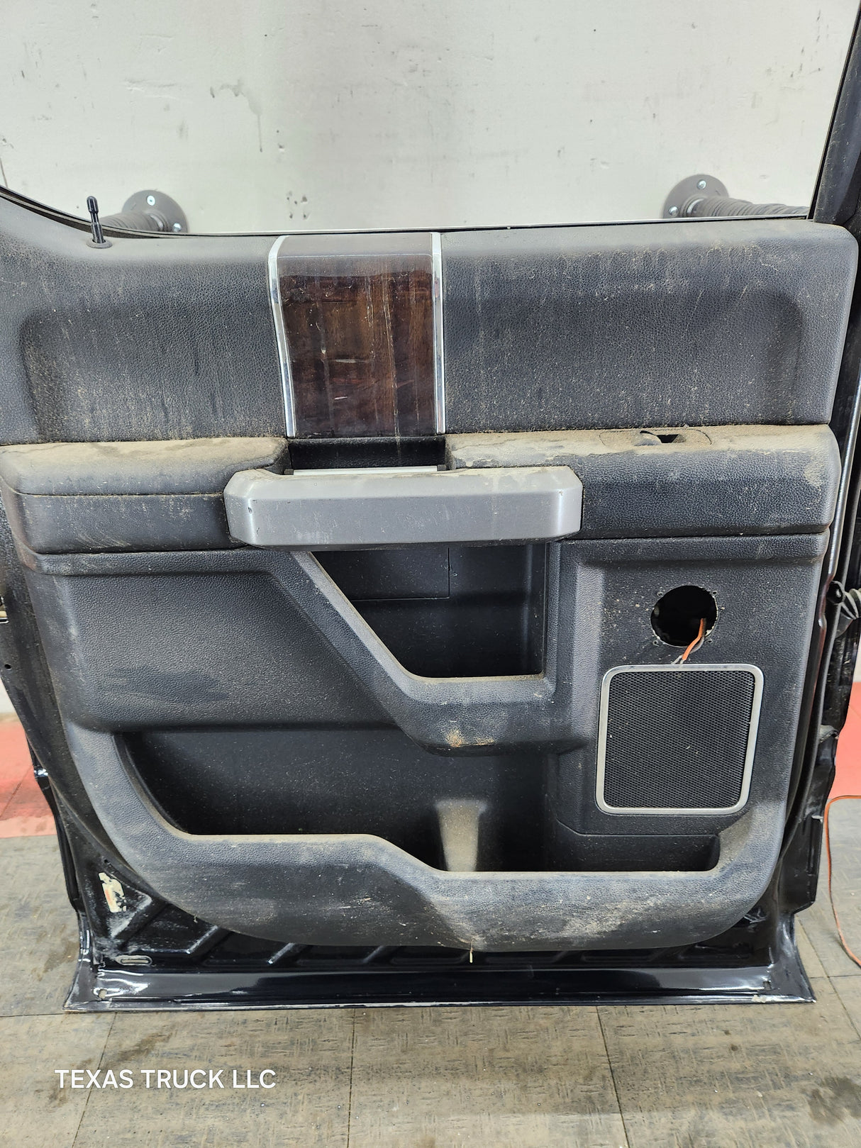 2015-2022 Ford F150 / Super Duty Driver Rear Door LH F250 F350 F450 F550