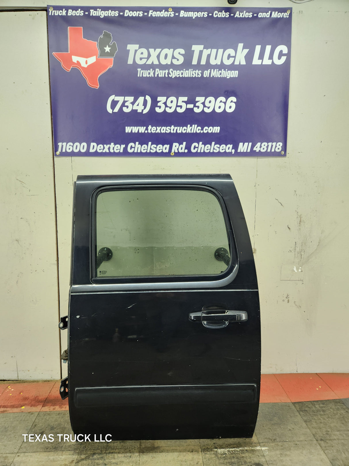 2007-2013 Chevrolet Silverado / GMC Sierra 1500 2500 3500 HD Crew Cab LH Driver Side Rear Door