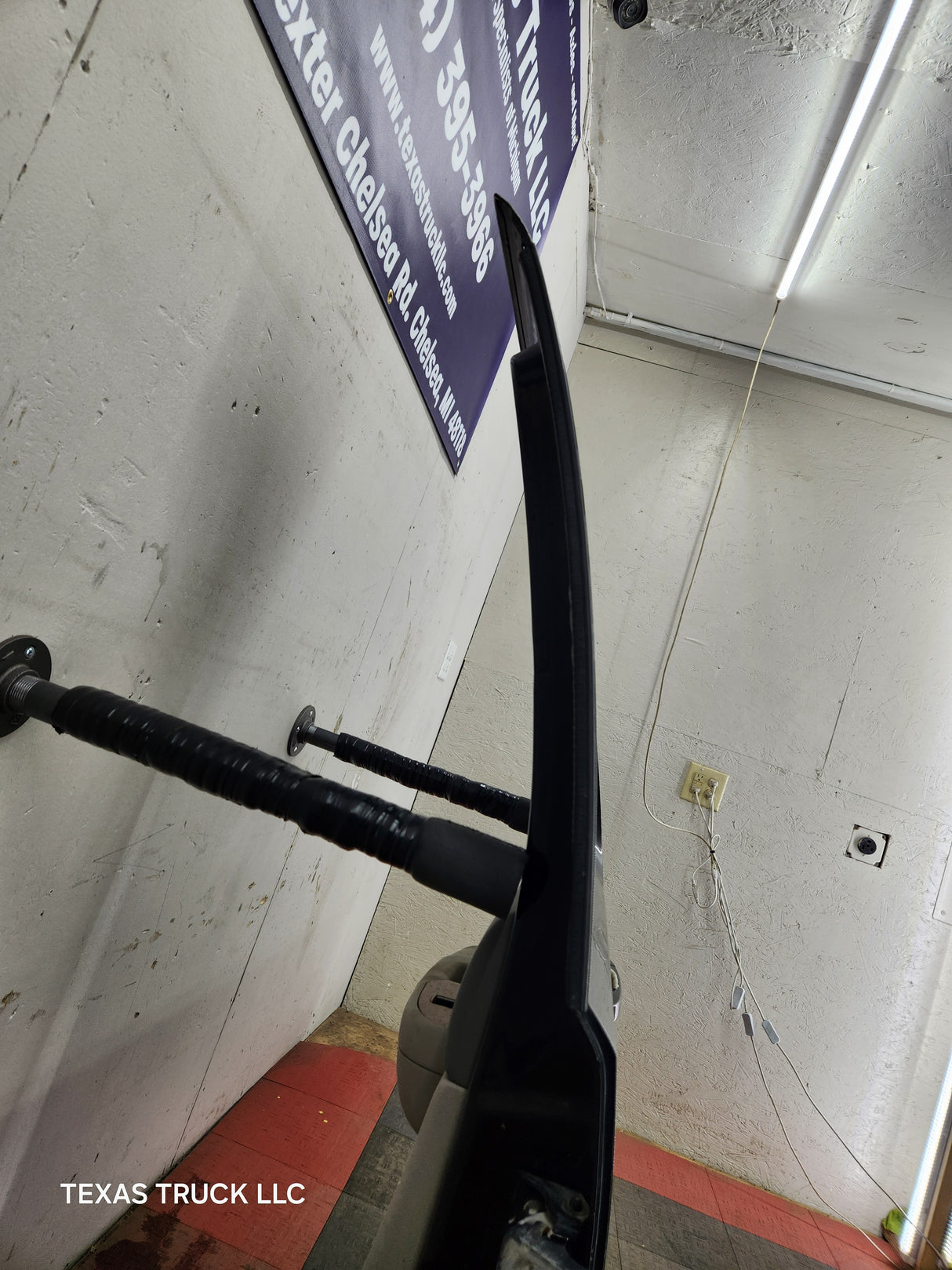 2007-2013 Chevrolet Silverado / GMC Sierra 1500 2500 3500 HD Crew Cab LH Driver Side Rear Door