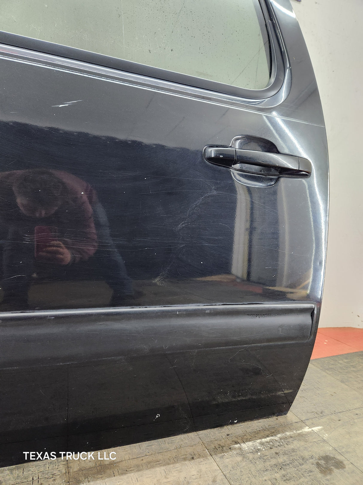 2007-2013 Chevrolet Silverado / GMC Sierra 1500 2500 3500 HD Crew Cab LH Driver Side Rear Door