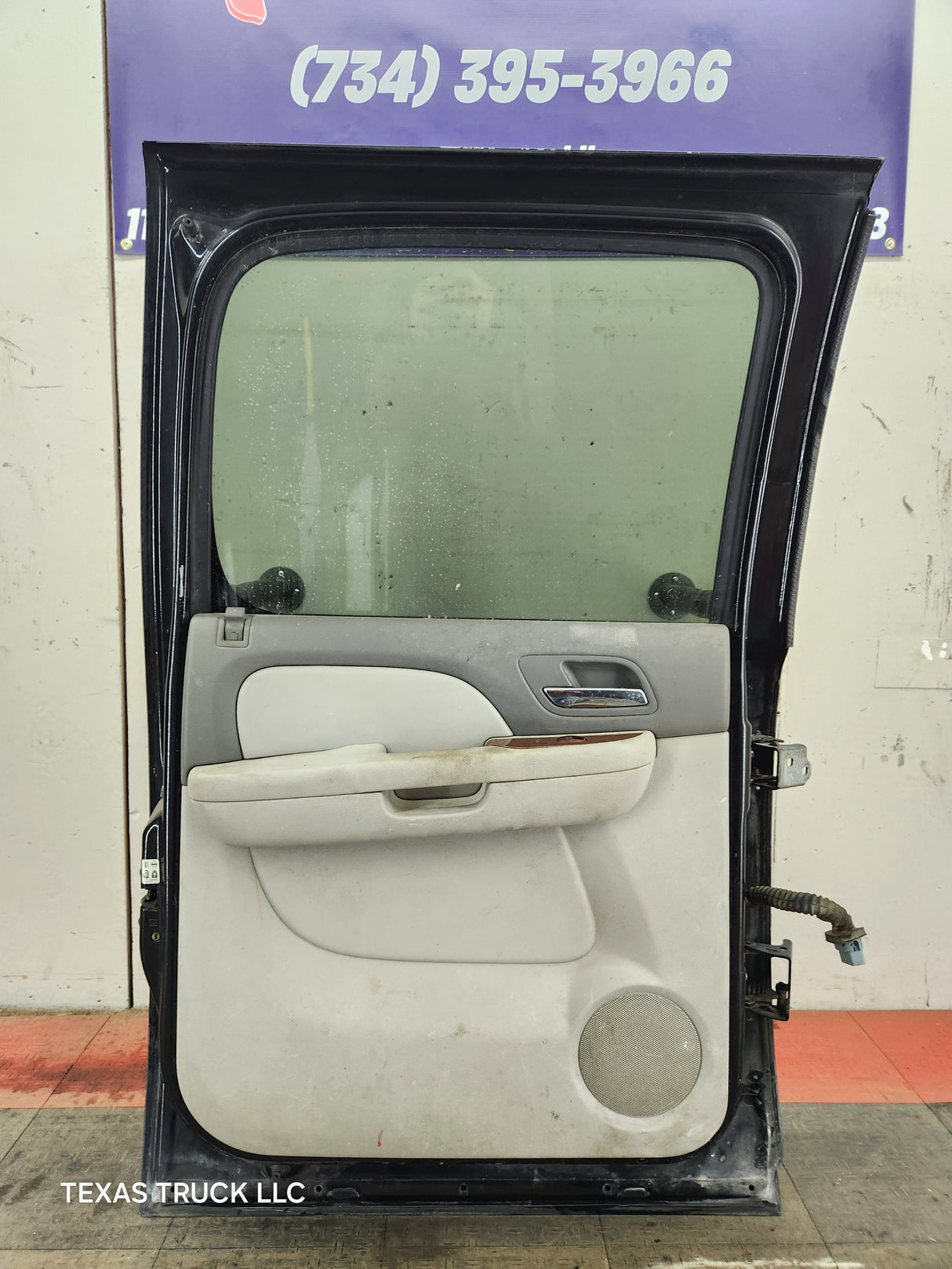 2007-2013 Chevrolet Silverado / GMC Sierra 1500 2500 3500 HD Crew Cab LH Driver Side Rear Door