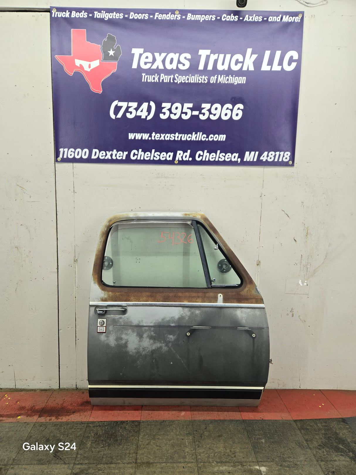 1981-1993 Dodge Ram 1st Gen RH Passenger Side Front Door W150 W250 W350 D150 D250 D350 Ramcharger