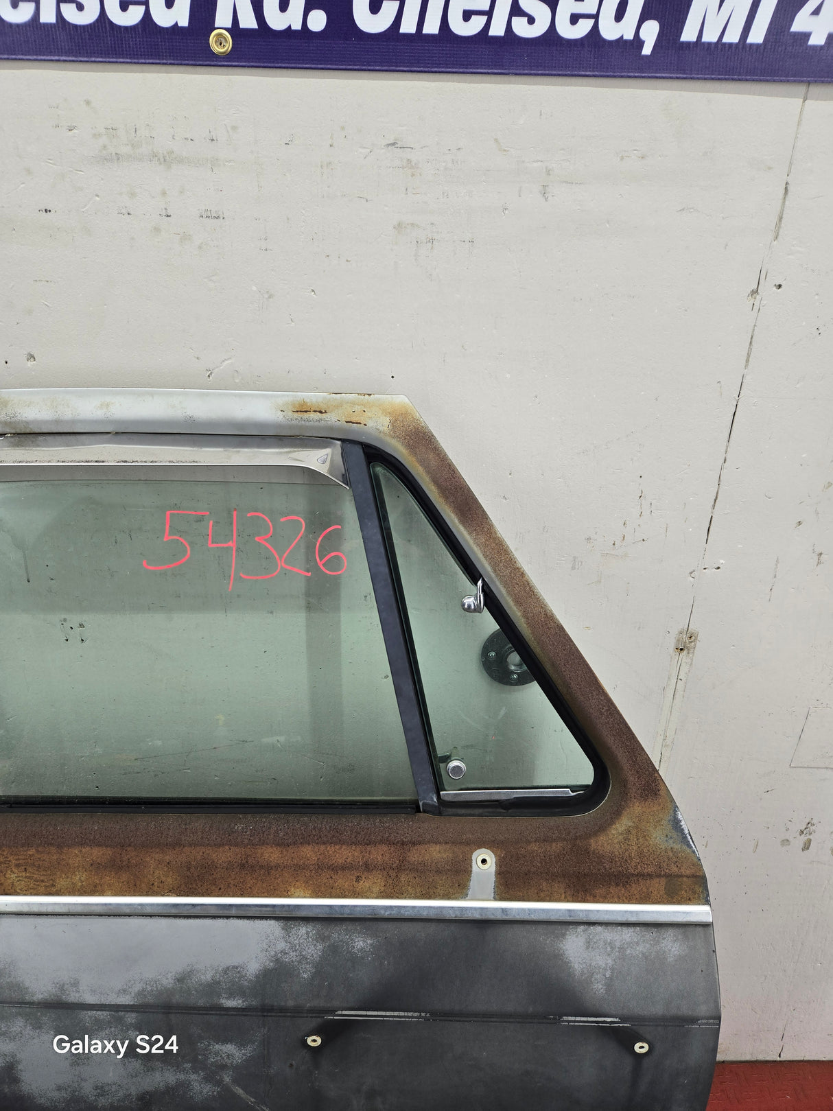 1981-1993 Dodge Ram 1st Gen RH Passenger Side Front Door W150 W250 W350 D150 D250 D350 Ramcharger