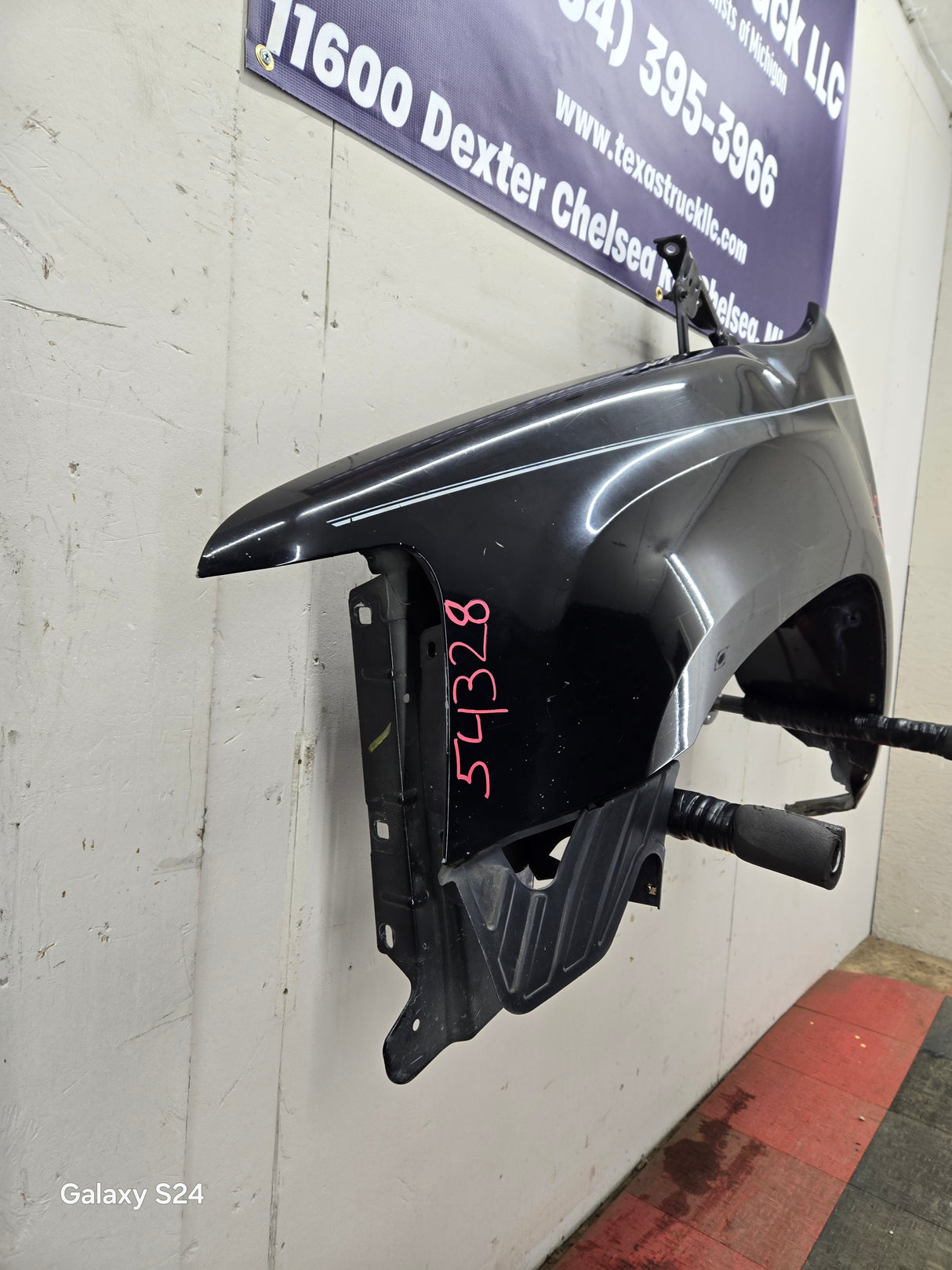 2007-2013 GMC Sierra Driver Side Front LH Fender 1500 2500 3500 HD