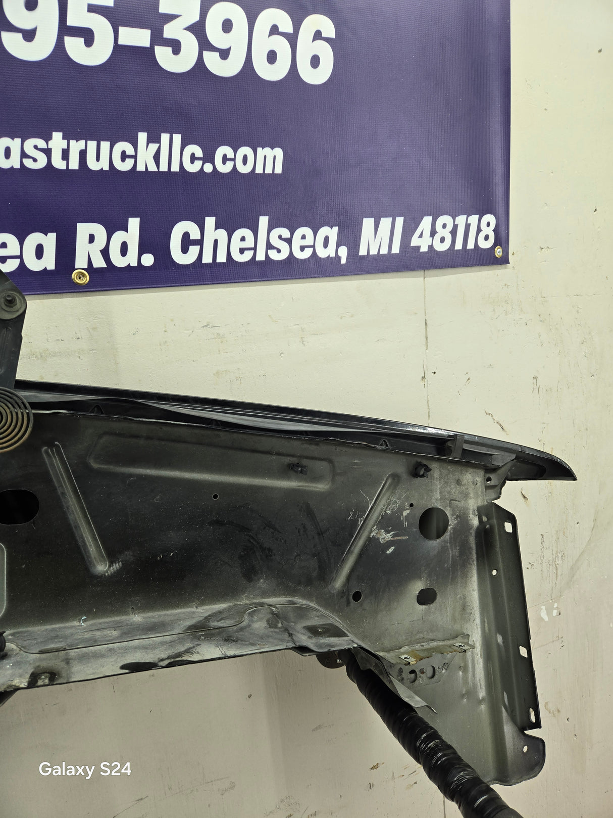 2007-2013 GMC Sierra Driver Side Front LH Fender 1500 2500 3500 HD