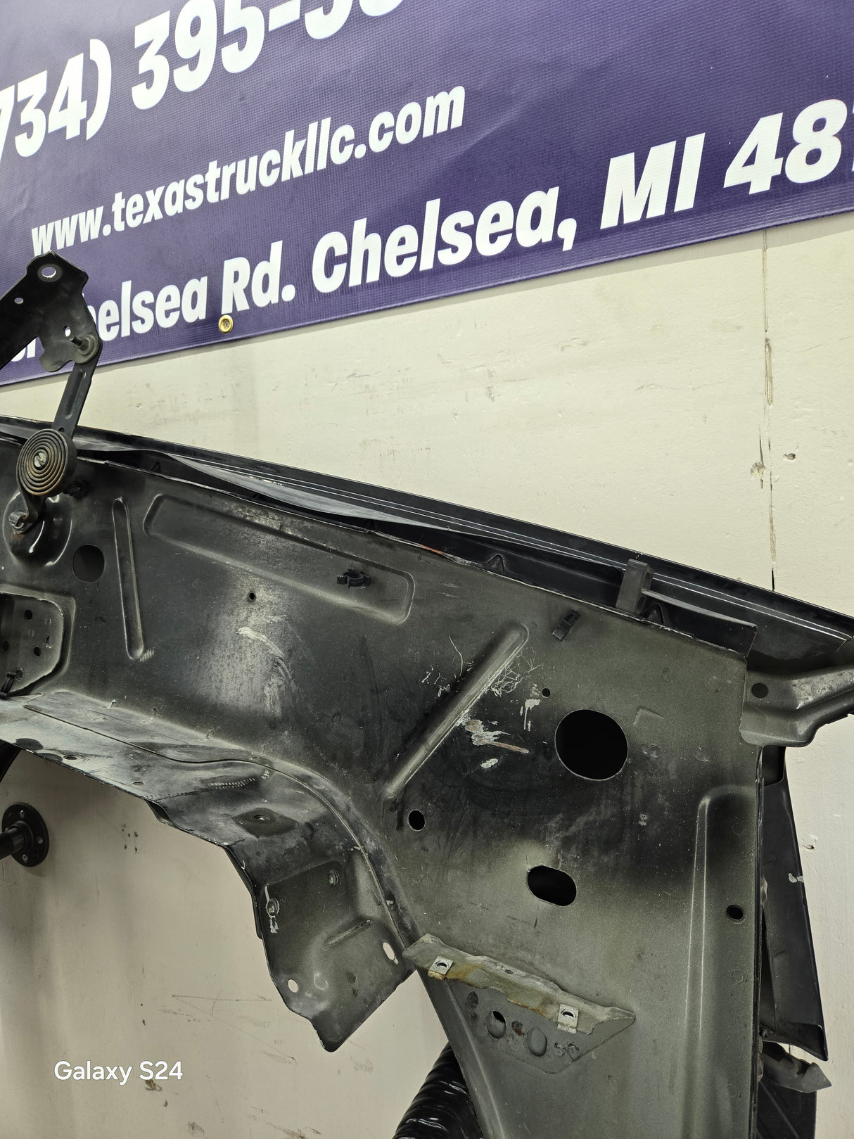 2007-2013 GMC Sierra Driver Side Front LH Fender 1500 2500 3500 HD