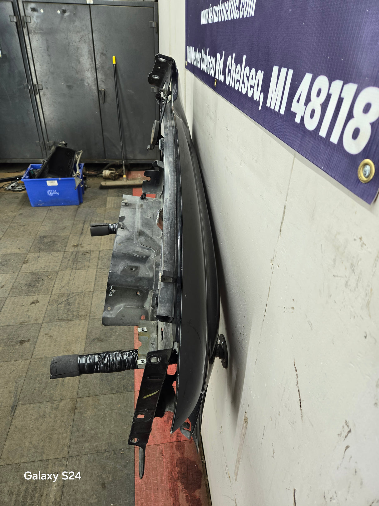 2007-2013 GMC Sierra Driver Side Front LH Fender 1500 2500 3500 HD