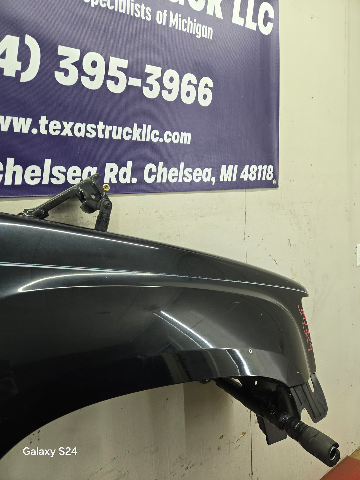 2007-2013 GMC Sierra Passenger Side Front RH Fender 1500 2500 3500 HD