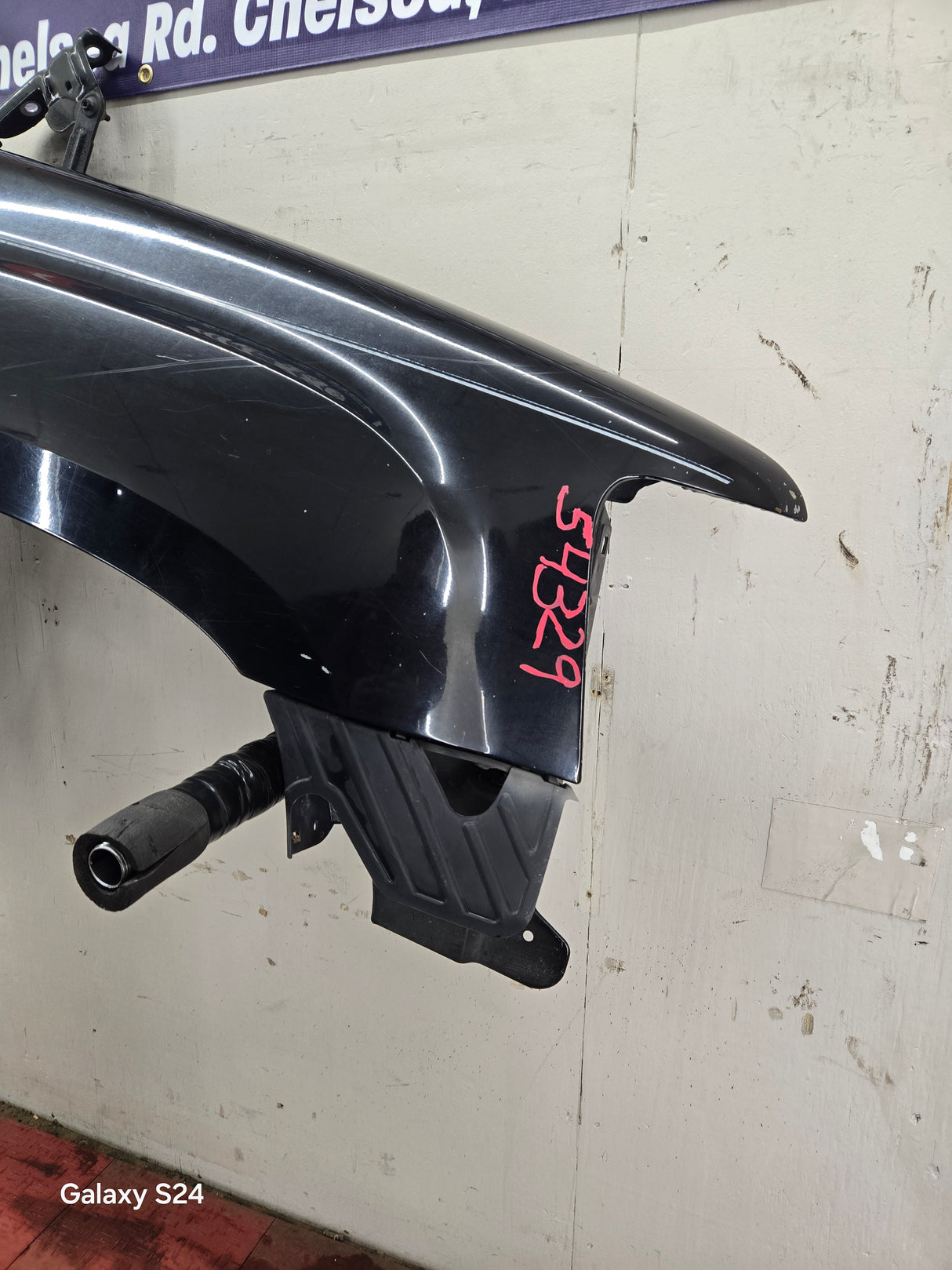 2007-2013 GMC Sierra Passenger Side Front RH Fender 1500 2500 3500 HD