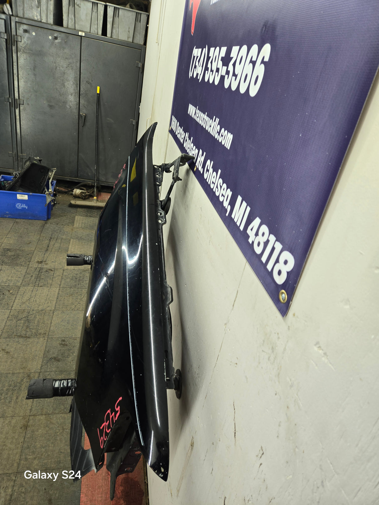 2007-2013 GMC Sierra Passenger Side Front RH Fender 1500 2500 3500 HD