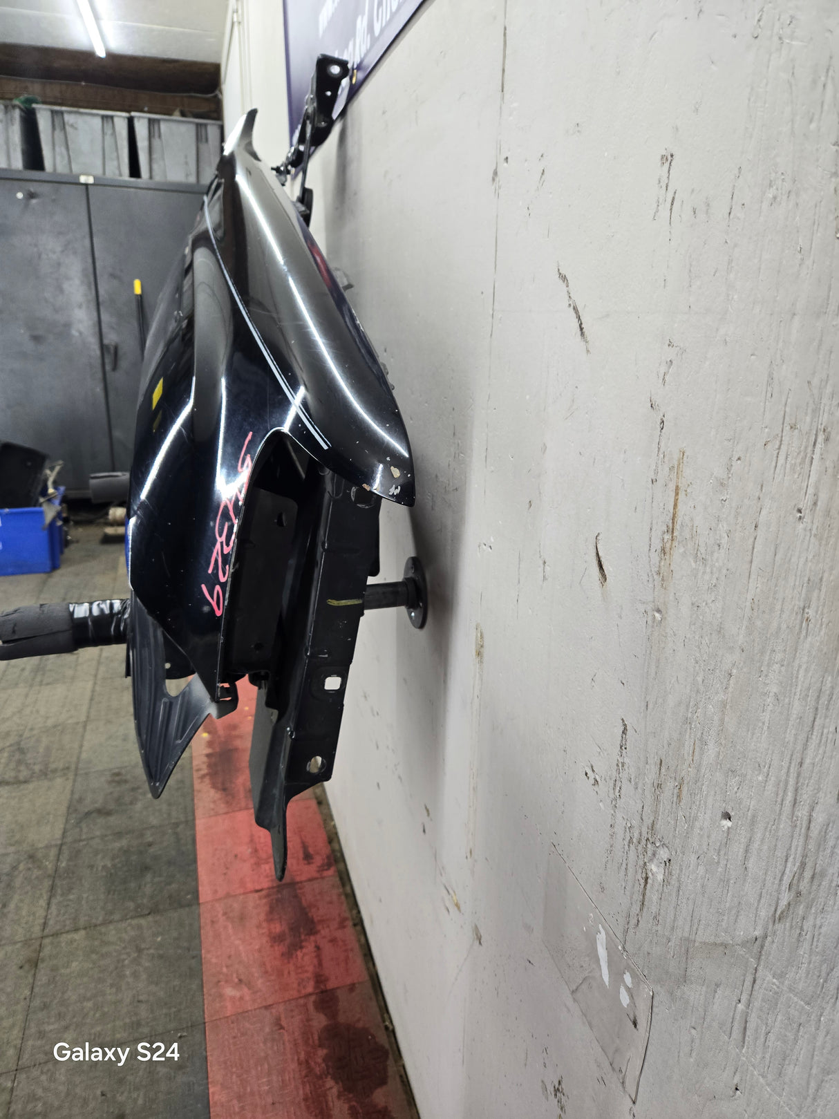 2007-2013 GMC Sierra Passenger Side Front RH Fender 1500 2500 3500 HD