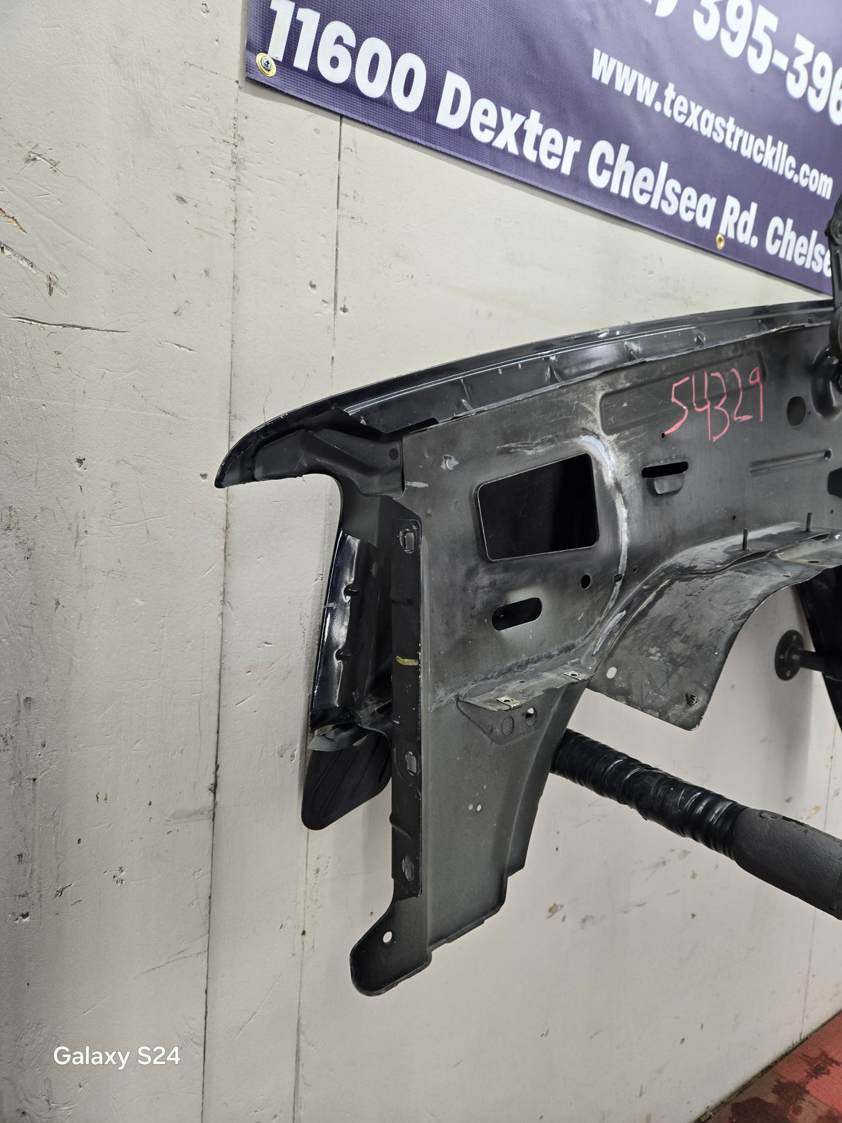 2007-2013 GMC Sierra Passenger Side Front RH Fender 1500 2500 3500 HD