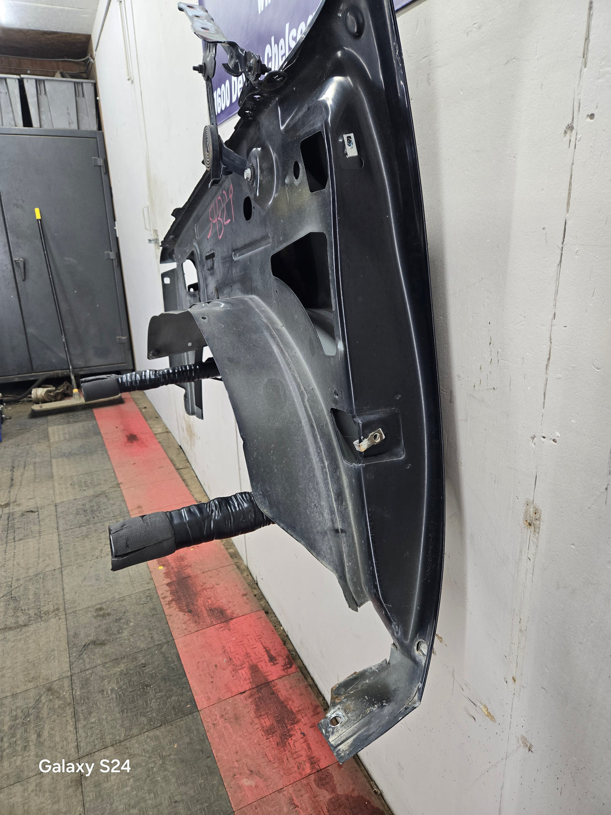 2007-2013 GMC Sierra Passenger Side Front RH Fender 1500 2500 3500 HD