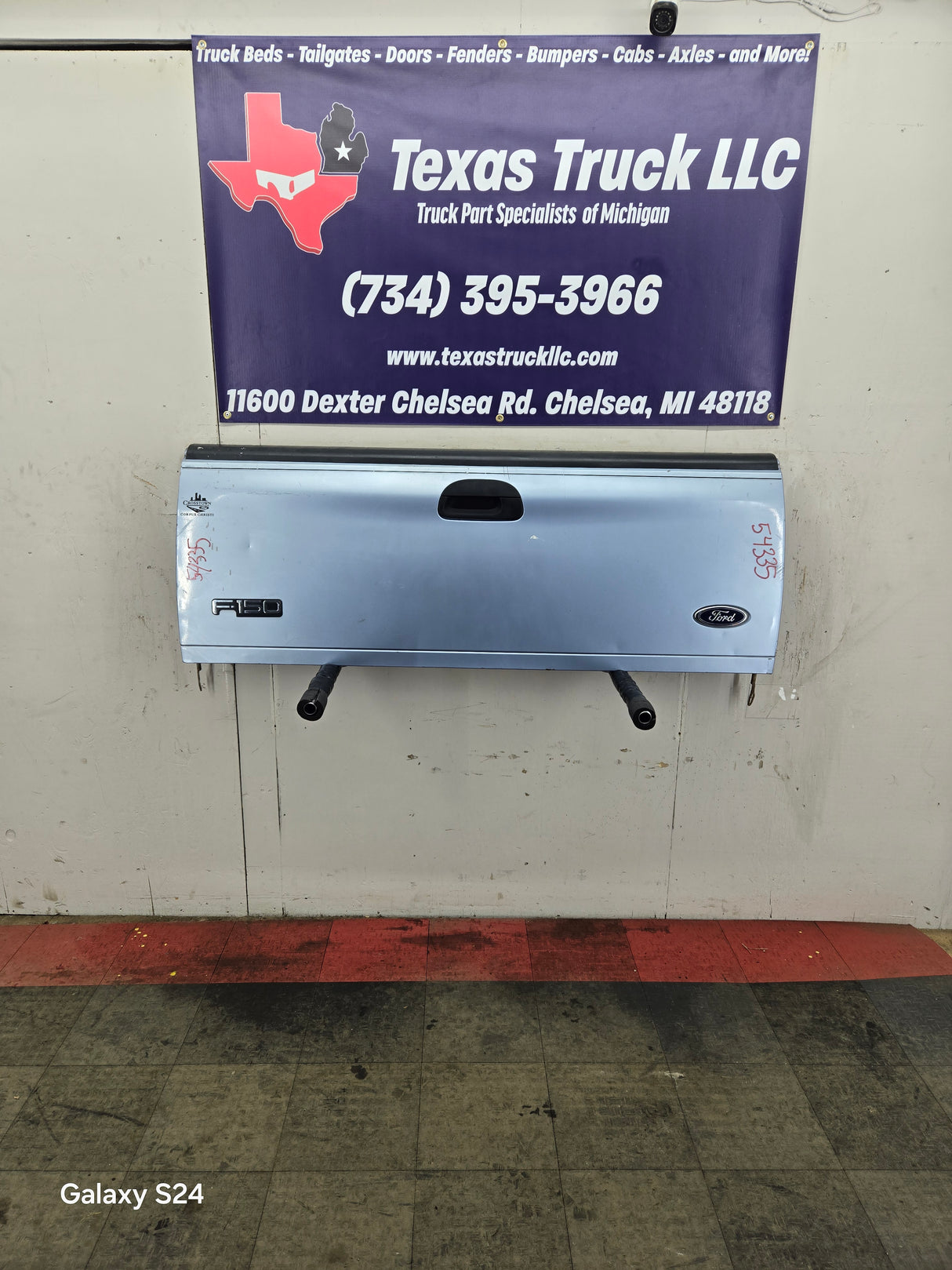 1997-2003 F150 / 1999-2007 Ford Super Duty Tailgate F250 F350 F450 F550