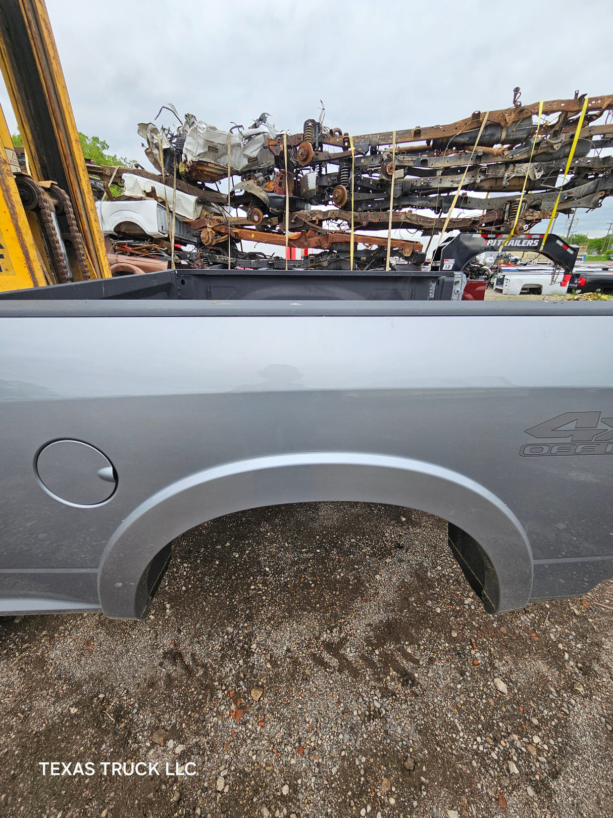 2019-2025 Dodge Ram 2500 3500 5th Gen 6' 4" Short Truck Bed